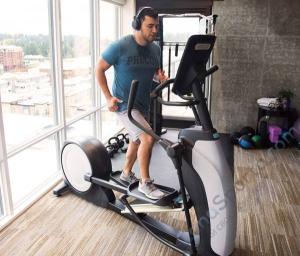 Эллиптический тренажер Precor EFX 665